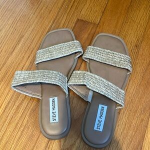 Steve Madden light brown woven sandals size 8